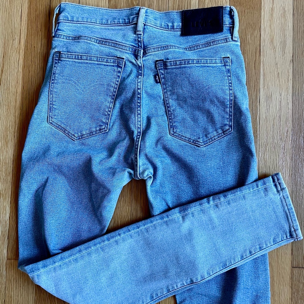 Levi’s silver high rise skinny jeans two tone size 28